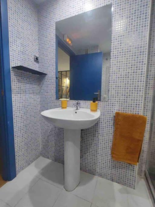 Loft Cerca De Calle De Alcala Мадрид Екстериор снимка